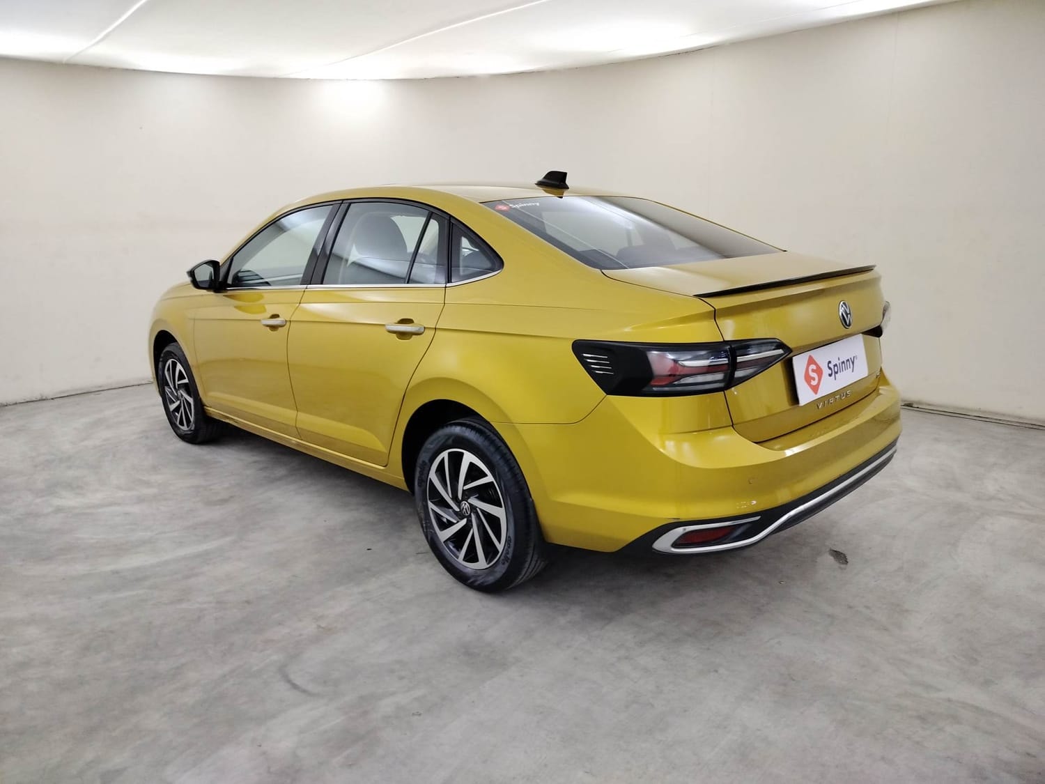 View 2022 Volkswagen Virtus Topline 1.0 TSI AT Image 3 Used 2022 Volkswagen Virtus Topline 1.0 TSI AT Image 3
