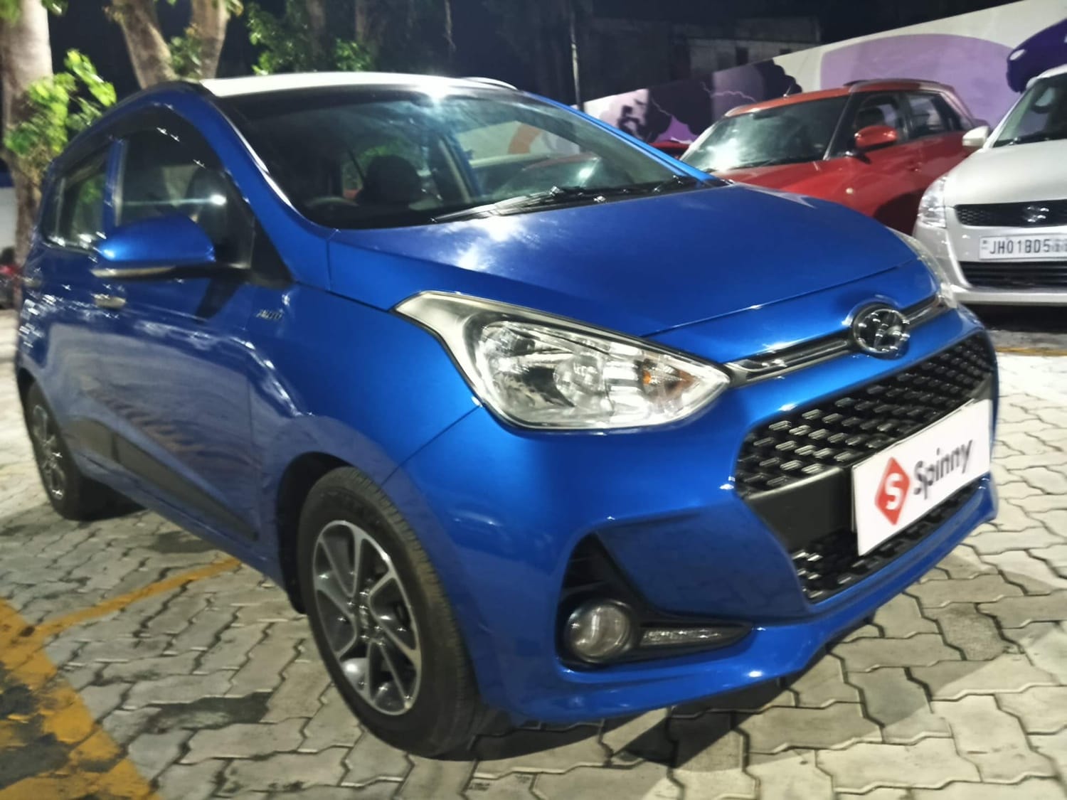 View 2019 Hyundai Grand i10 1.2 Sportz AT Petrol Image 7 Used 2019 Hyundai Grand i10 1.2 Sportz AT Petrol Image 7