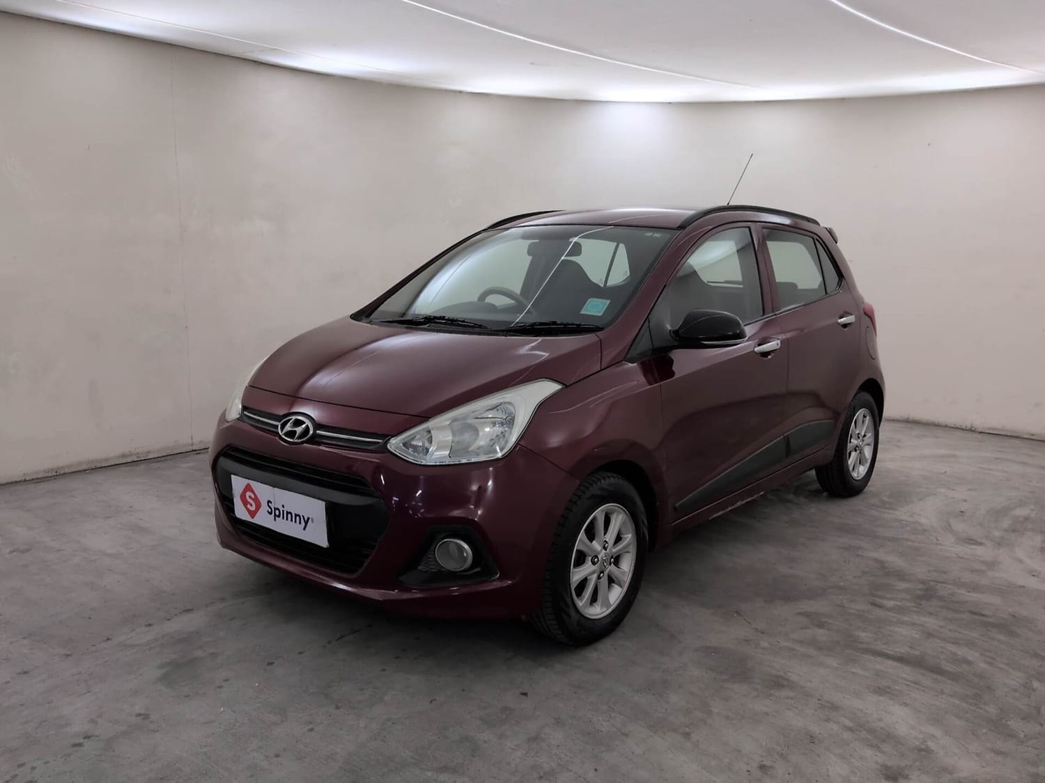 View 2015 Hyundai Grand i10 Asta AT 1.2 Kappa VTVT Image 1 Used 2015 Hyundai Grand i10 Asta AT 1.2 Kappa VTVT Image 1