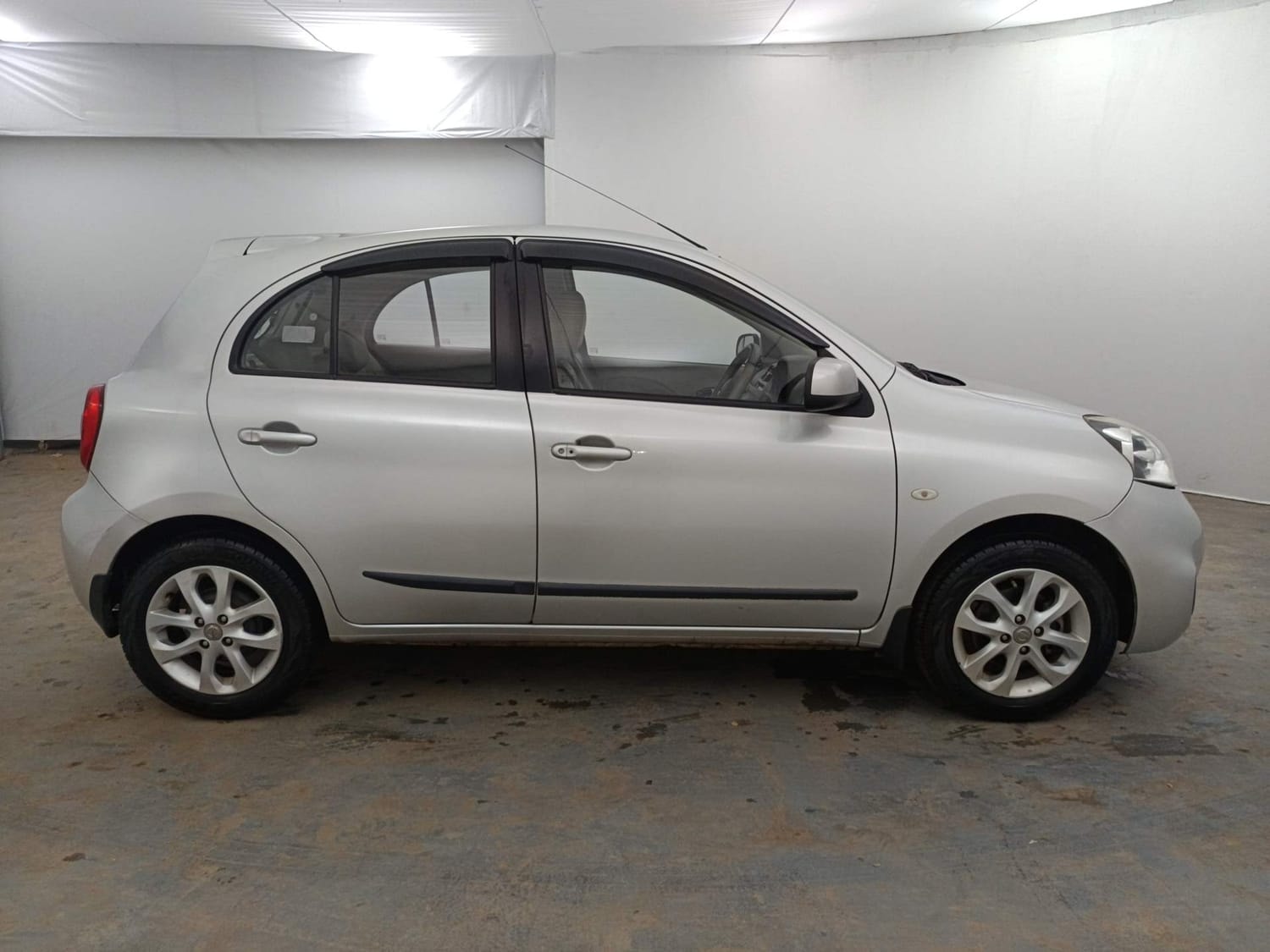 View 2014 Nissan Micra XV (CVT) Image 6 Used 2014 Nissan Micra XV (CVT) Image 6