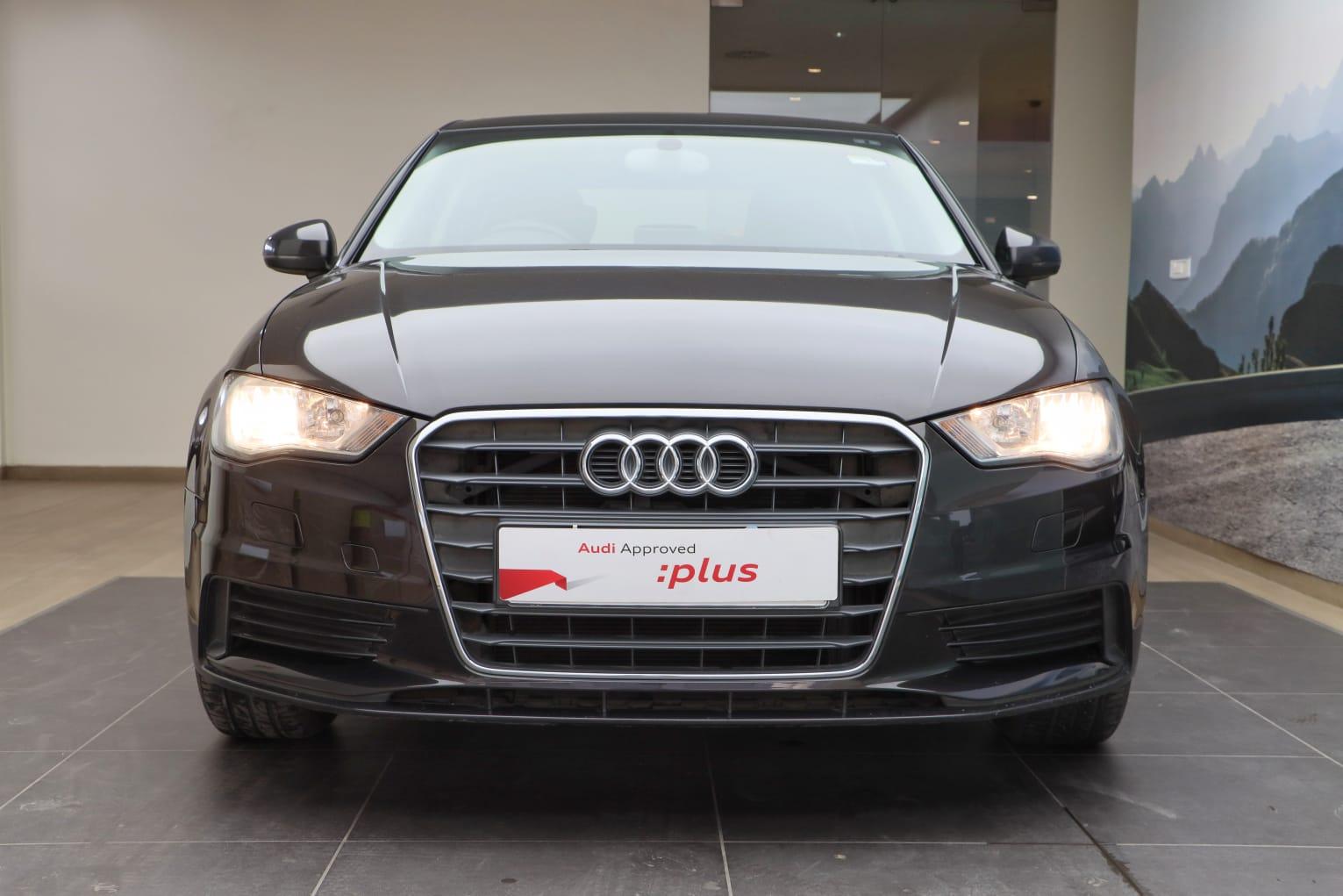 2015 ऑडी ए3 35 TDI Premium Plus 2015 ऑडी ए3 35 TDI Premium Plus