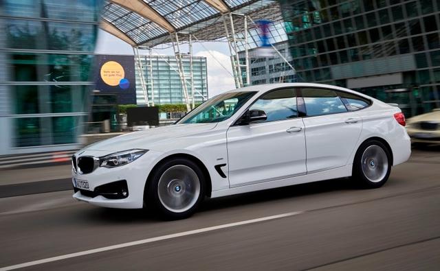 BMW India today announced the launch of the 320d GT Sport, the new base variant of the 3 Series Gran Turismo. Priced at Rs. 46.60 lakh (ex-showroom, India), the BMW 320d GT Sport, as the name suggests, will be only available in diesel option, powered by a 2.0-litre oil burner, that is offered with the Luxury Line variant.