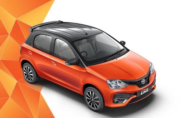 Toyota India has recently introduced a new Inferno Orange shade for the Etios Liva dual tone variant. Available in both, petrol and diesel trim options, the dual tone Etios Liva is offered in four variants, priced from Rs. 5.85 lakh to Rs. 7.44 lakh.