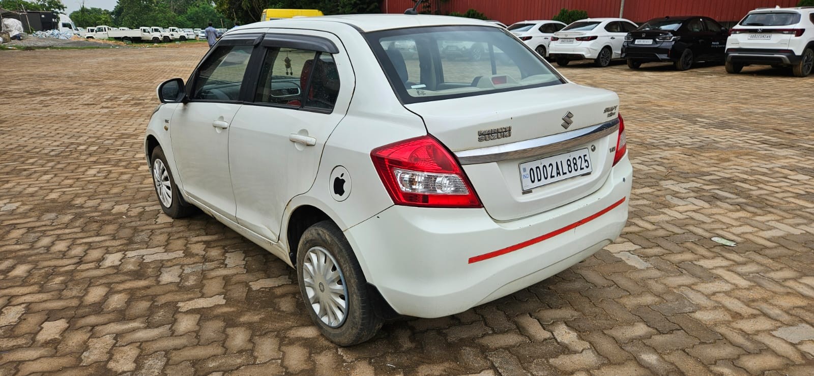 View 2017 Maruti Suzuki Dzire LDI Image 10 Used 2017 Maruti Suzuki Dzire LDI Image 10