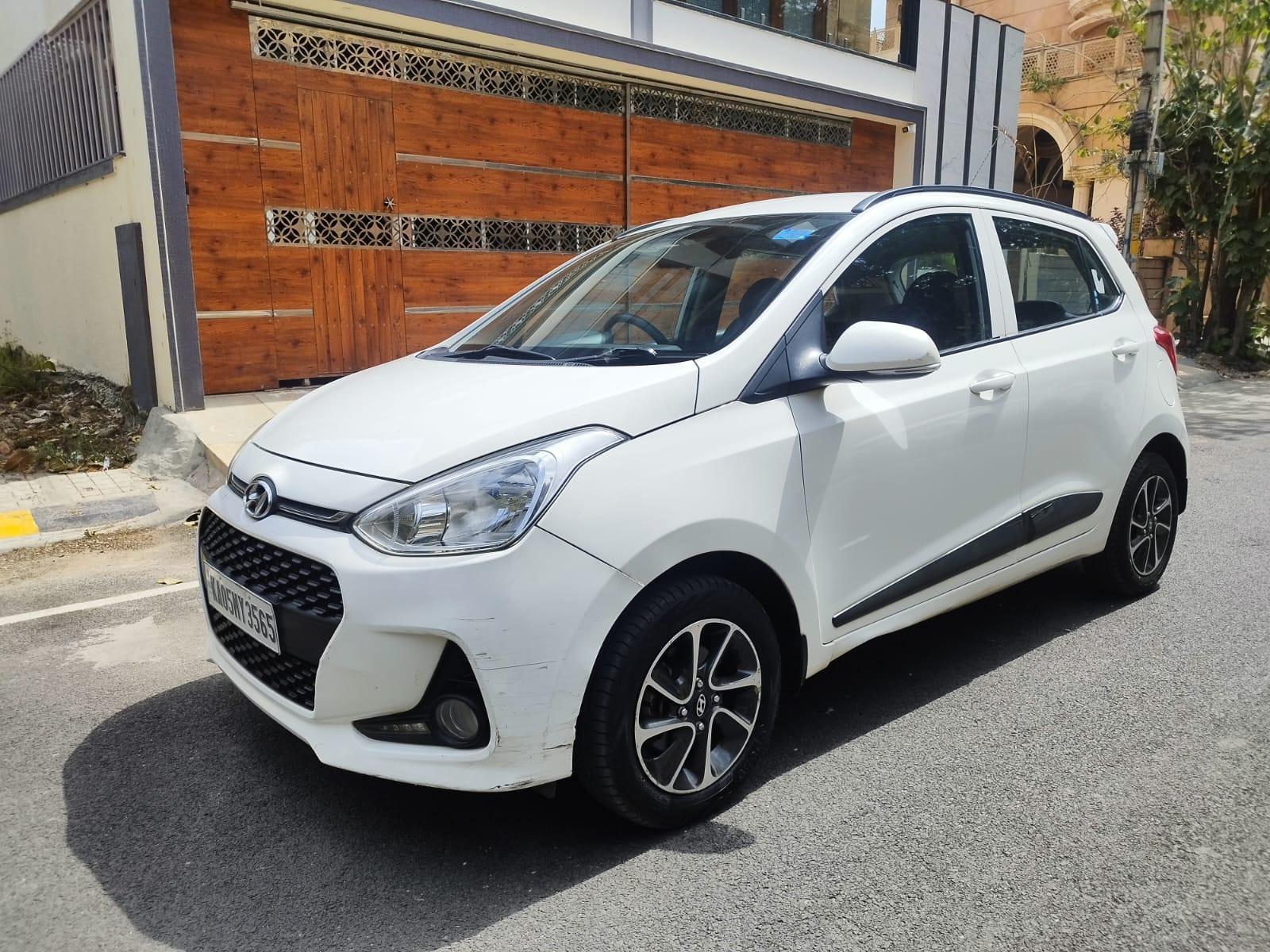 2018 ह्युंडई ग्रैंड आई10 1.2 Sportz Petrol AT 2018 ह्युंडई ग्रैंड आई10 1.2 Sportz Petrol AT