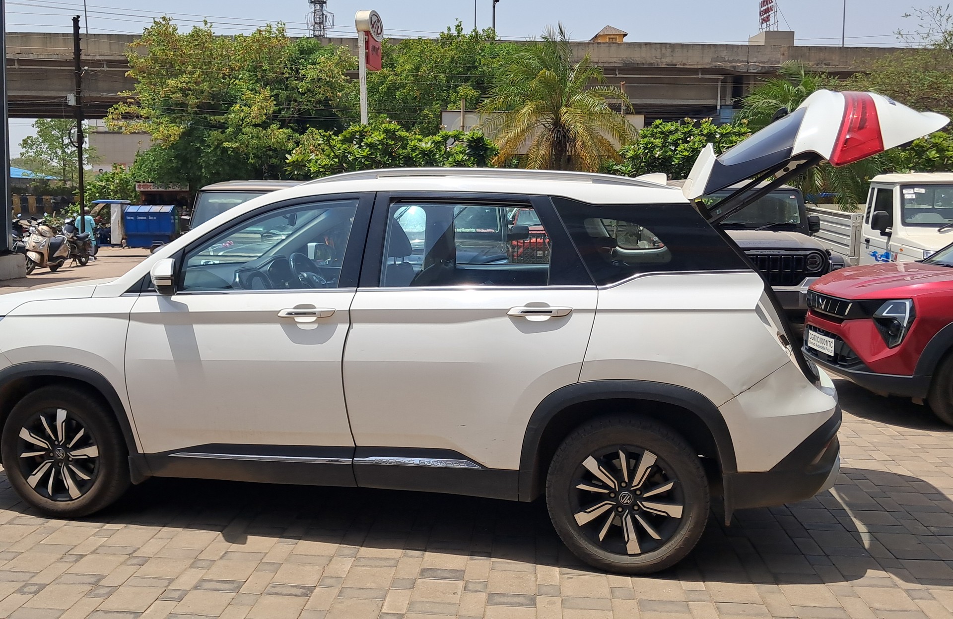 View 2020 MG Hector Sharp Petrol Image 16 Used 2020 MG Hector Sharp Petrol Image 16