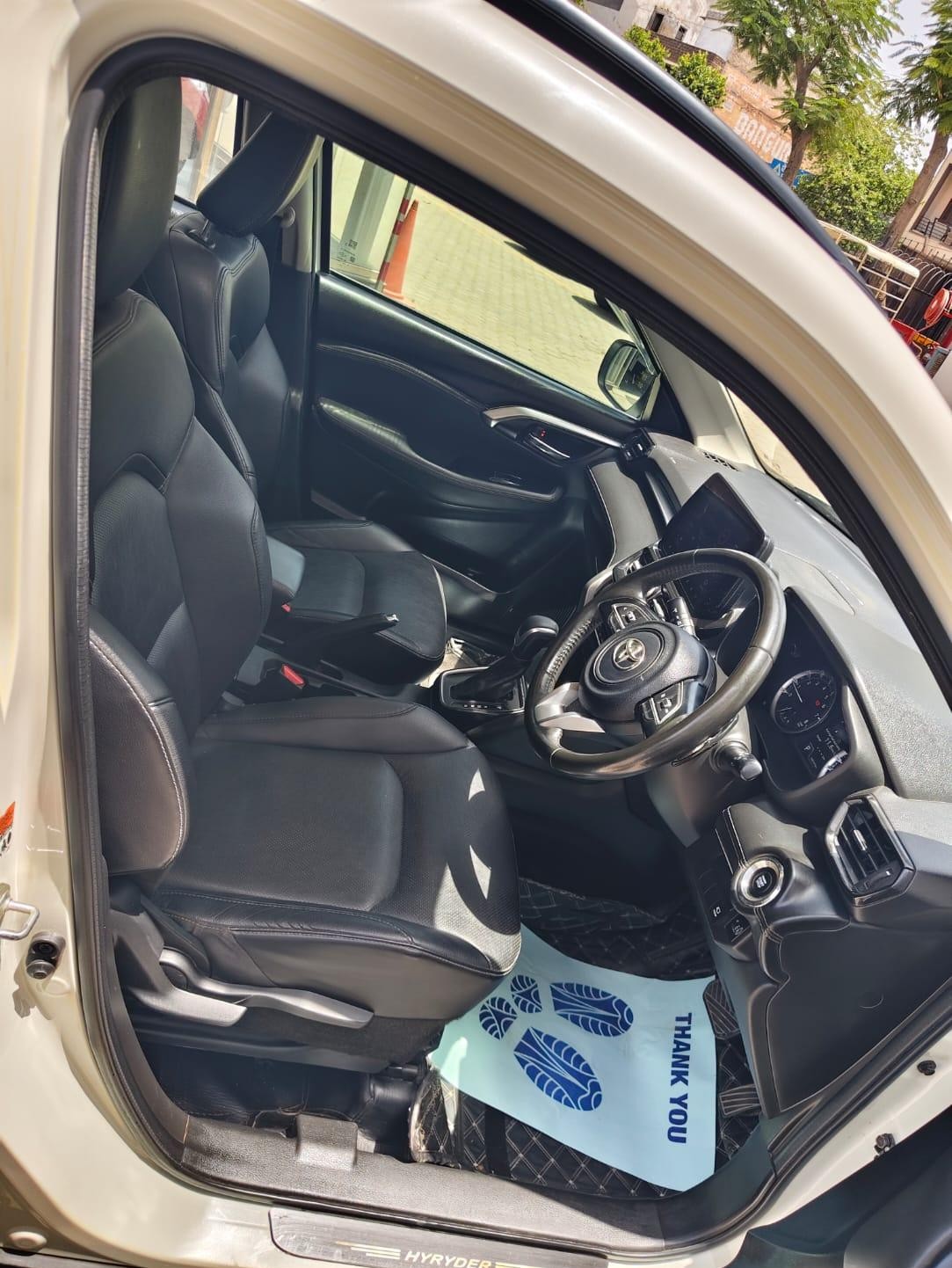 Used 2022 Toyota Urban Cruiser Hyryder Used 2022 Toyota Urban Cruiser Hyryder