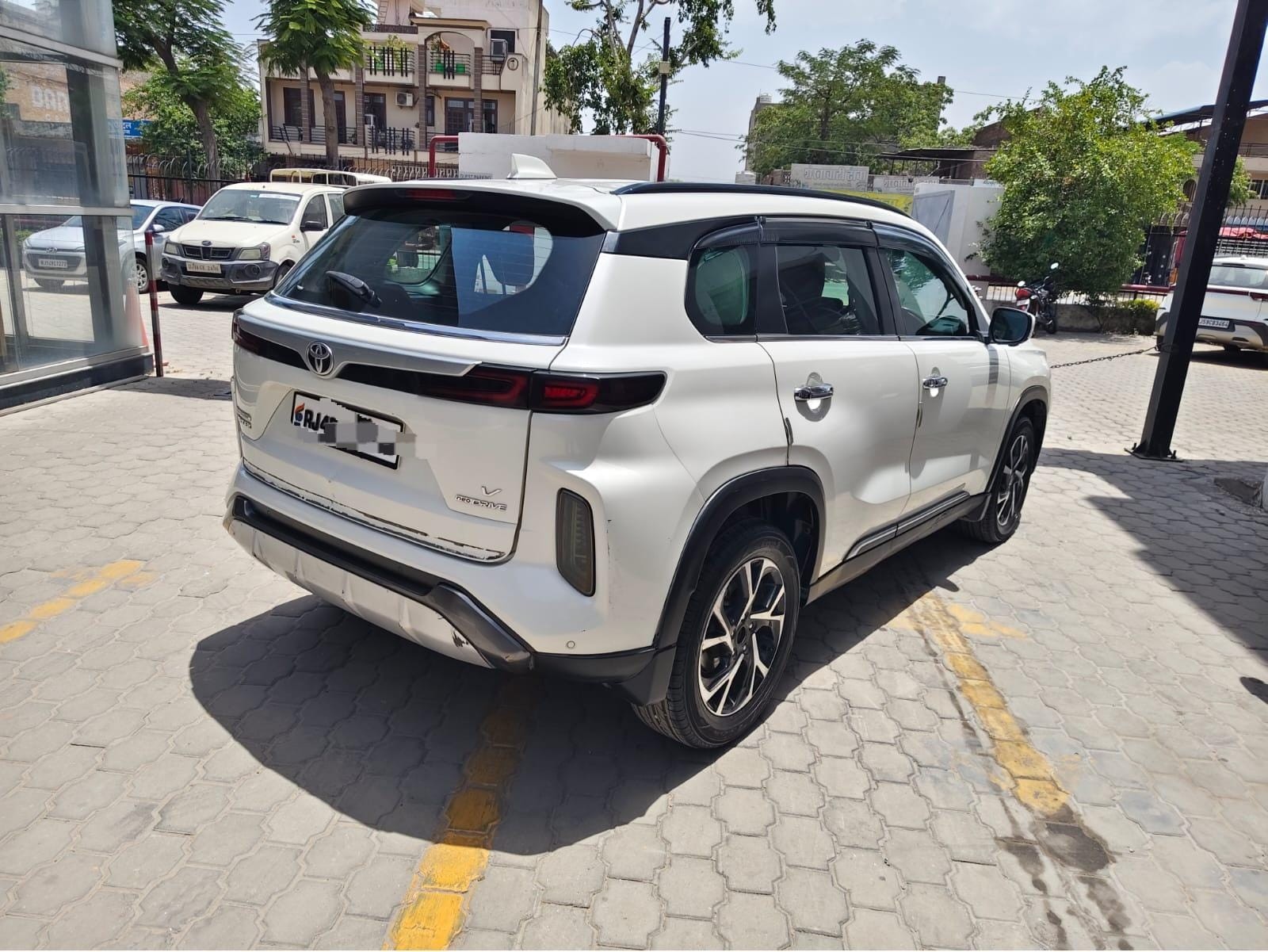Used 2022 Toyota Urban Cruiser Hyryder Used 2022 Toyota Urban Cruiser Hyryder
