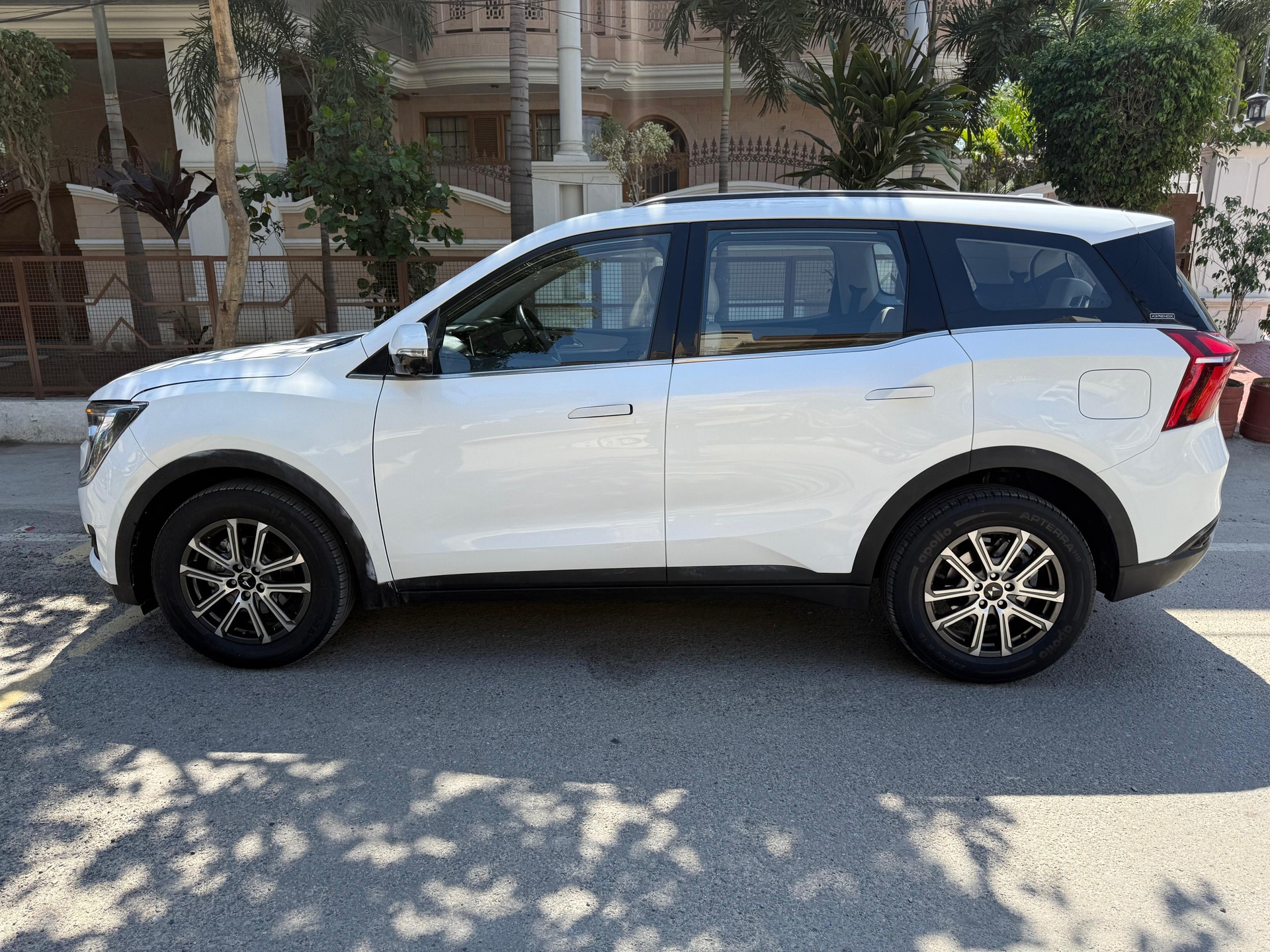 Used 2025 Mahindra XUV700 Used 2025 Mahindra XUV700