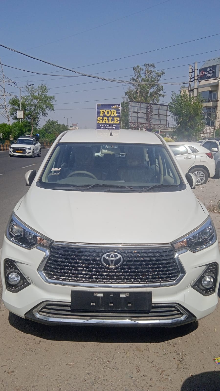 Used 2025 Toyota Rumion Used 2025 Toyota Rumion