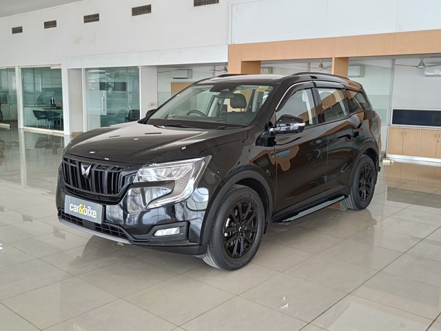 View Mahindra XUV700 Image 1 Used Mahindra XUV700 Image 1