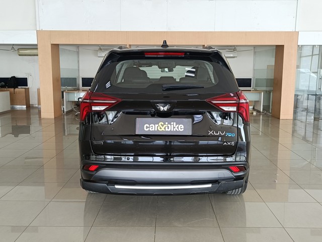 View Mahindra XUV700 Image 4 Used Mahindra XUV700 Image 4