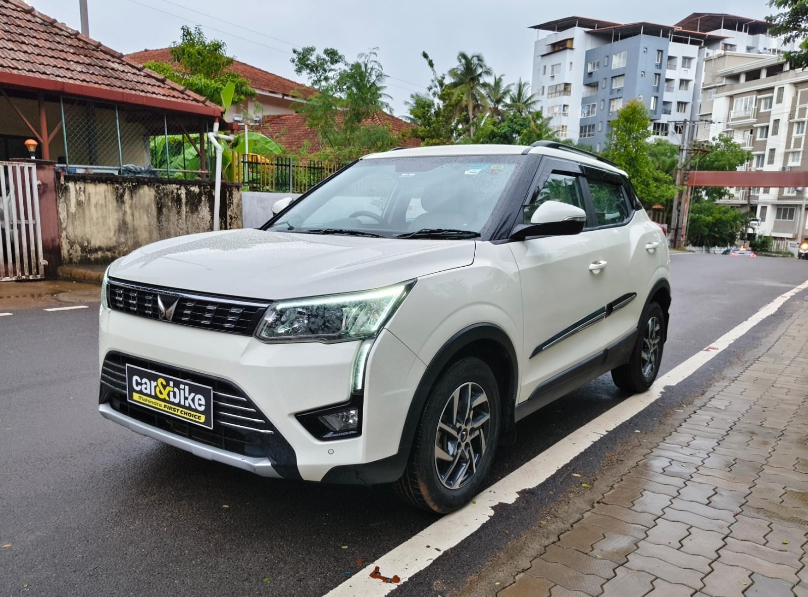 Used 2023 Mahindra XUV300 Used 2023 Mahindra XUV300