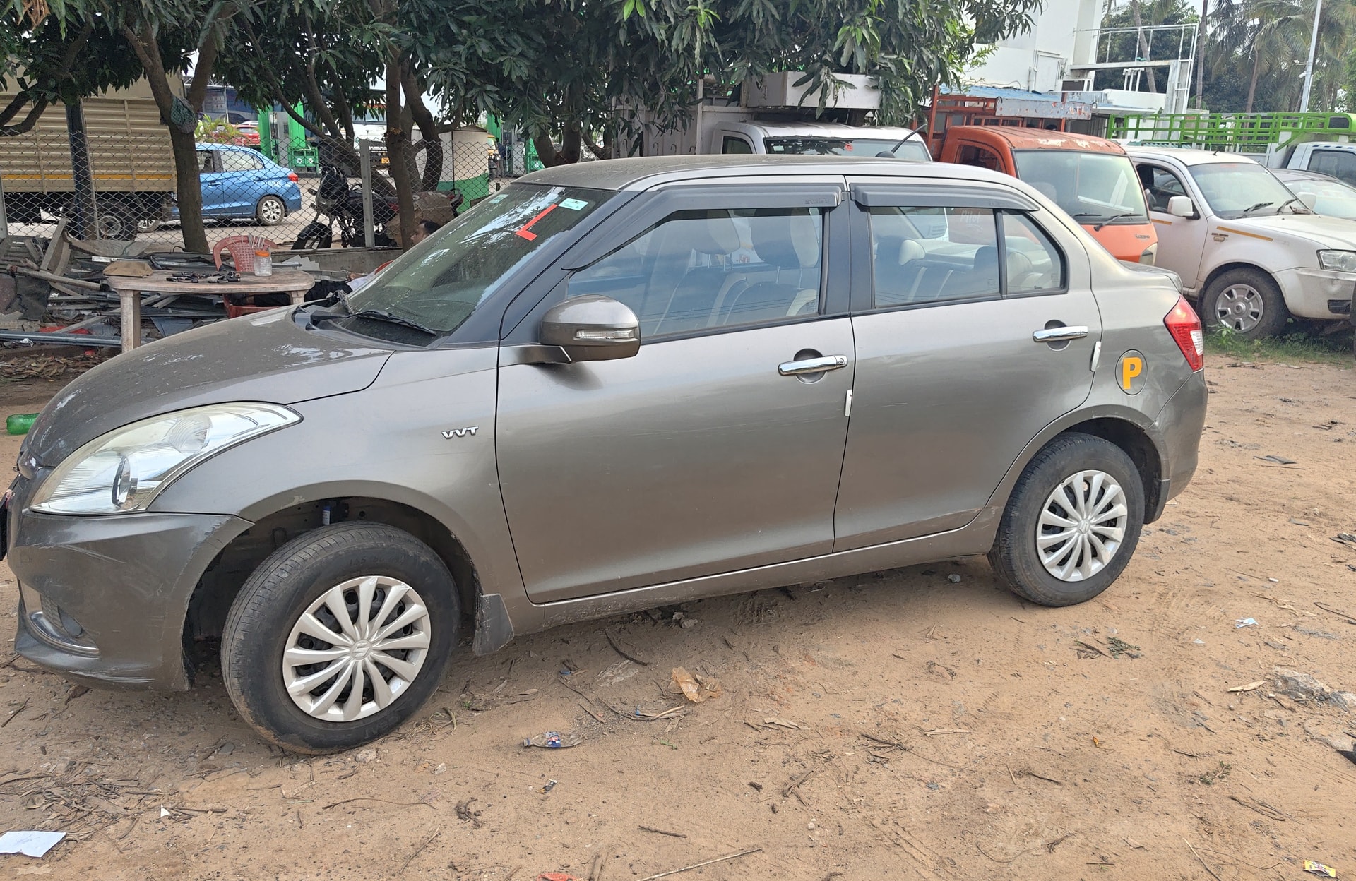 Swift DZire image 1 Swift DZire image 1
