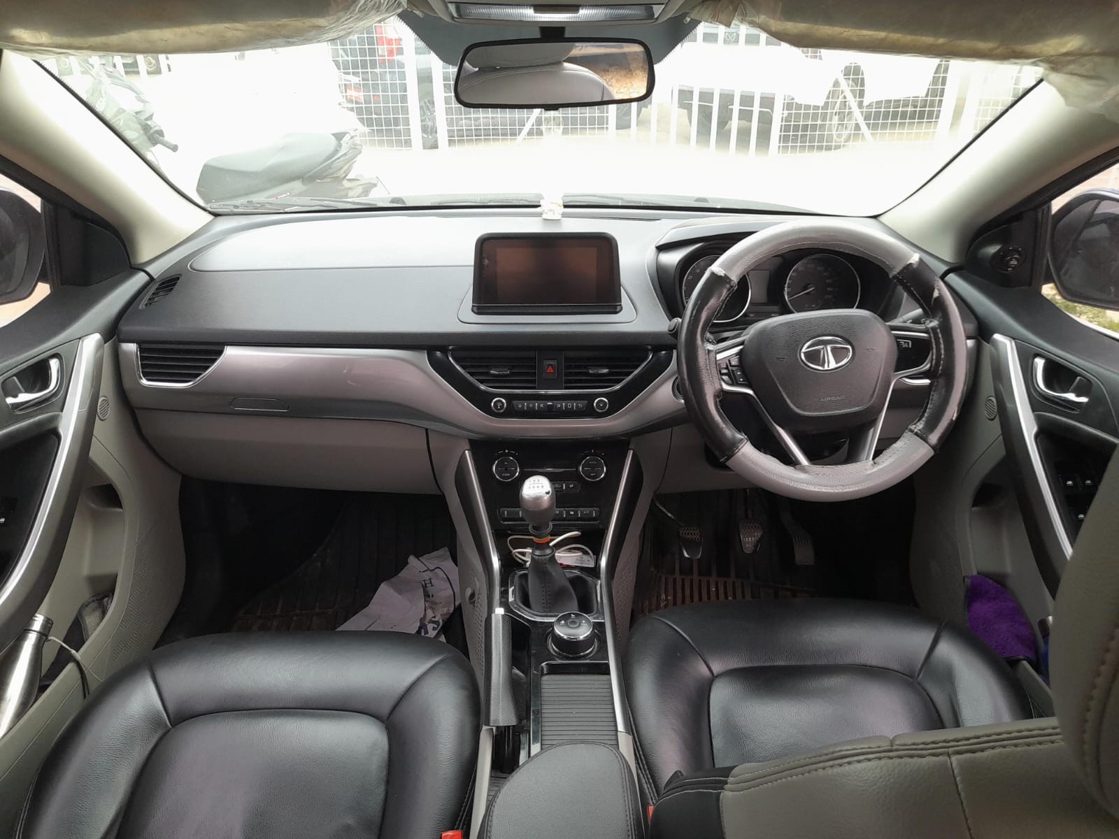Used 2018 Tata Nexon Used 2018 Tata Nexon