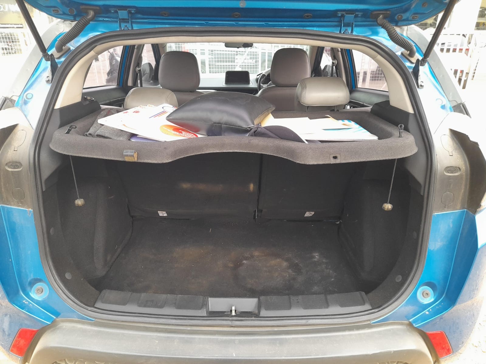 Used 2018 Tata Nexon Used 2018 Tata Nexon