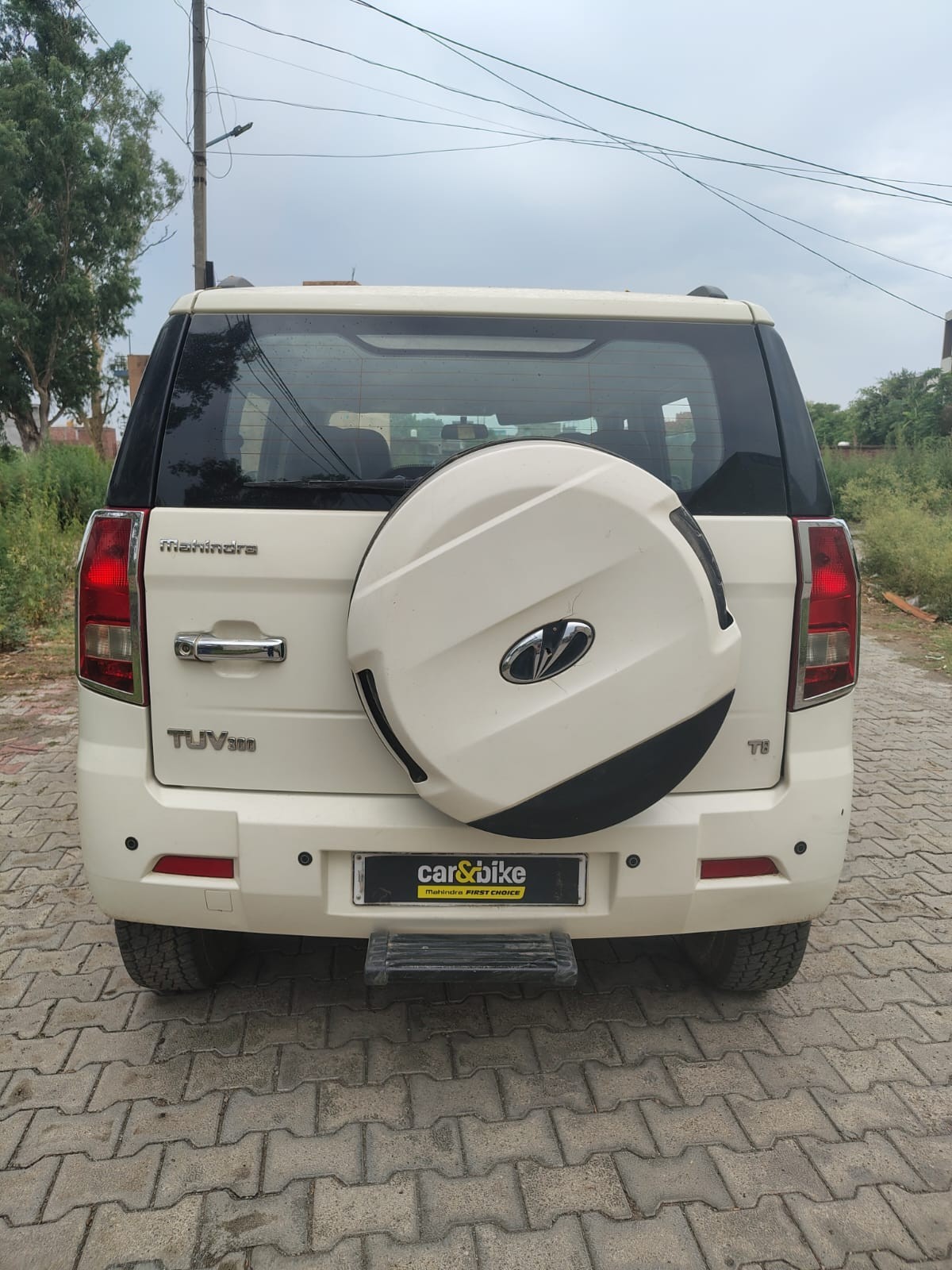 Used 2018 Mahindra TUV300 Used 2018 Mahindra TUV300