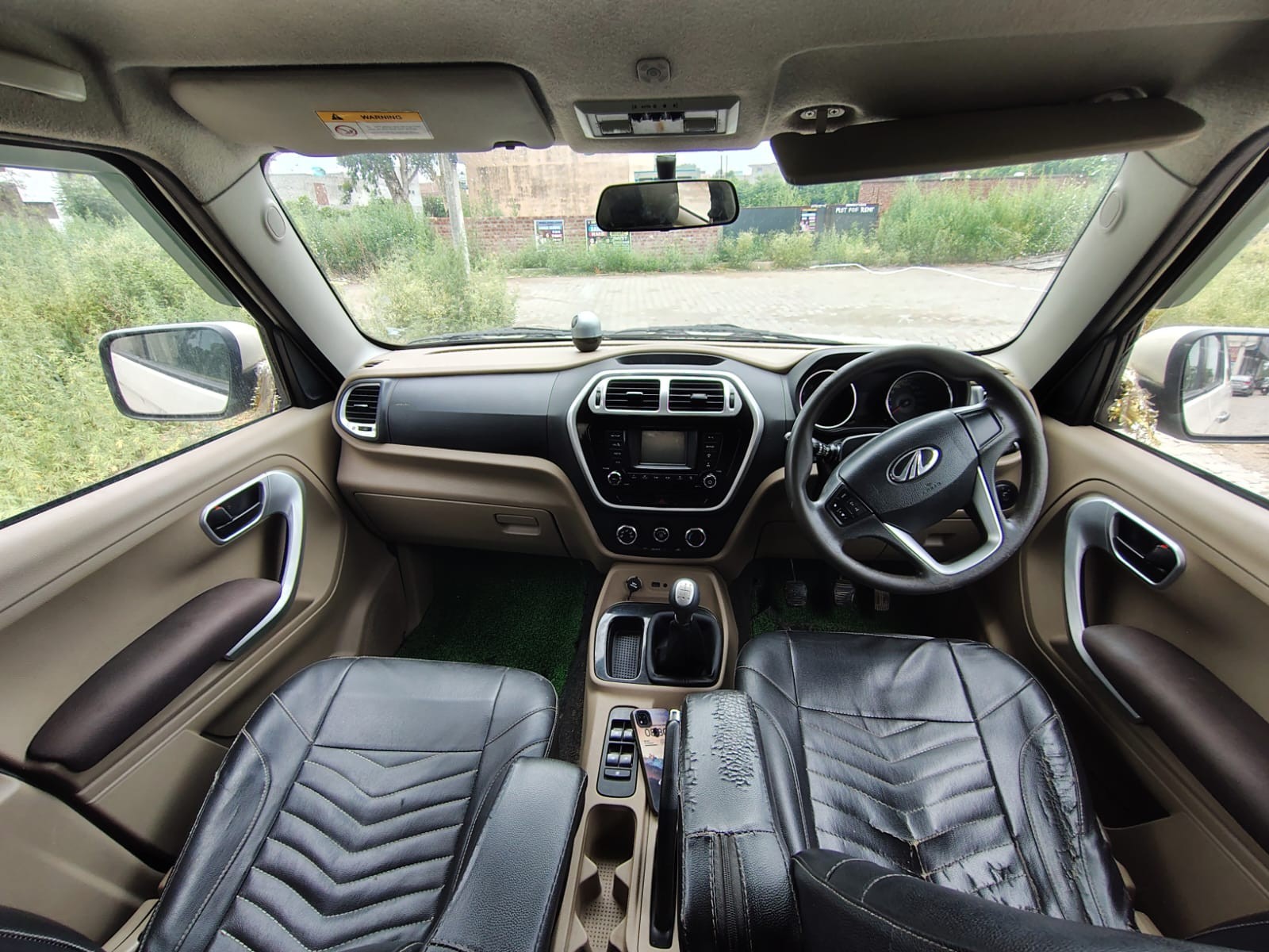 Used 2018 Mahindra TUV300 Used 2018 Mahindra TUV300