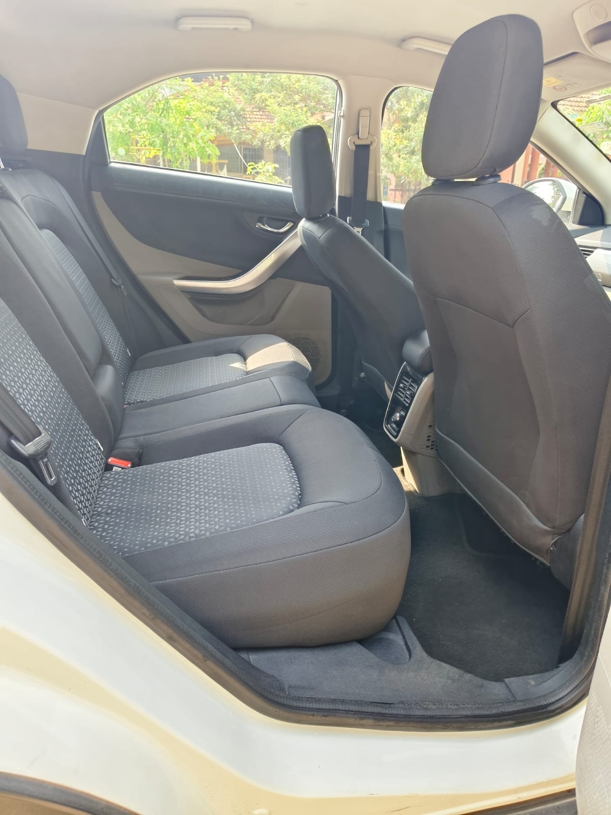 Used 2018 Tata Nexon Used 2018 Tata Nexon
