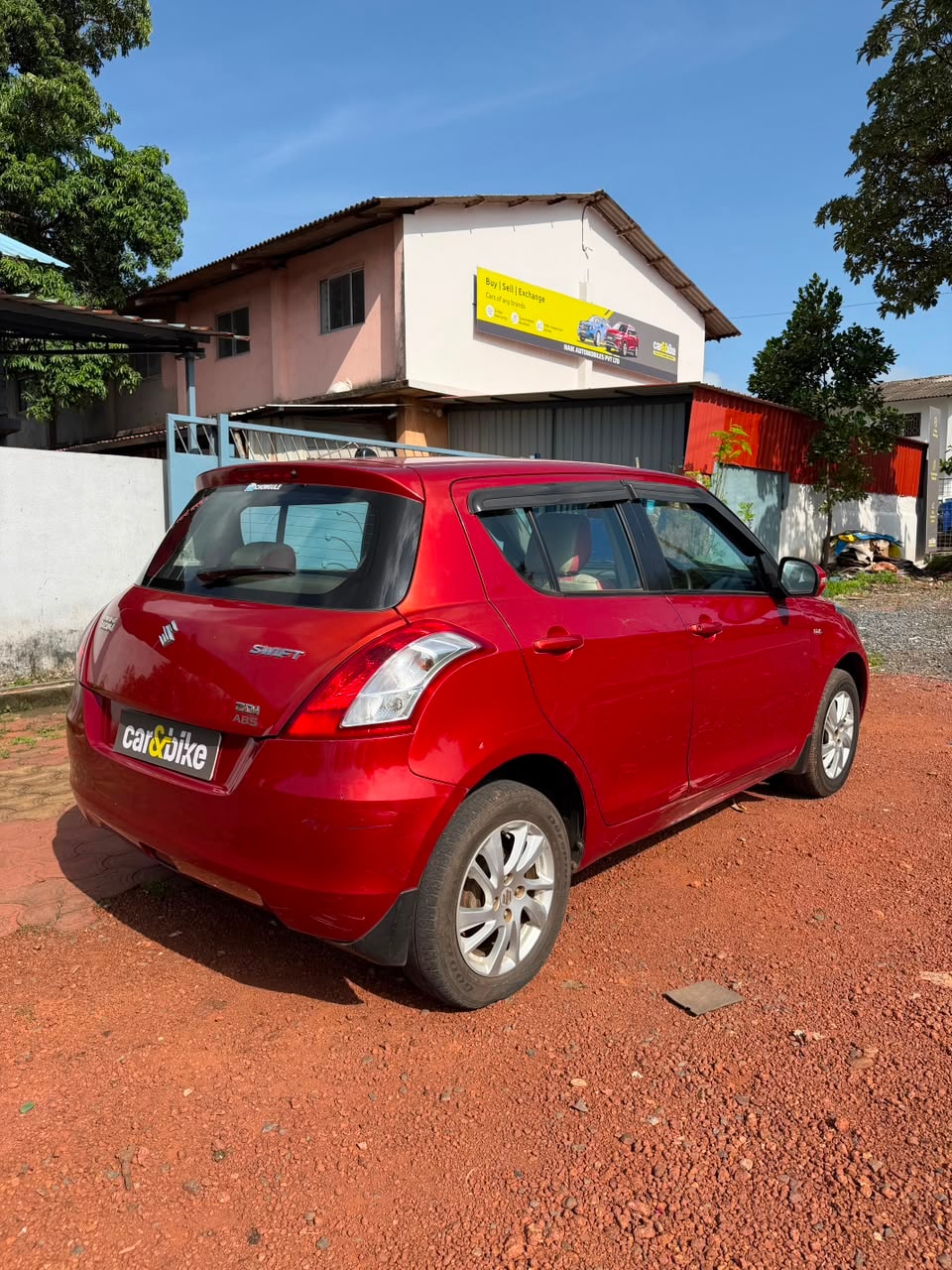 View 2012 Maruti Suzuki Swift ZDI Image 14 Used 2012 Maruti Suzuki Swift ZDI Image 14