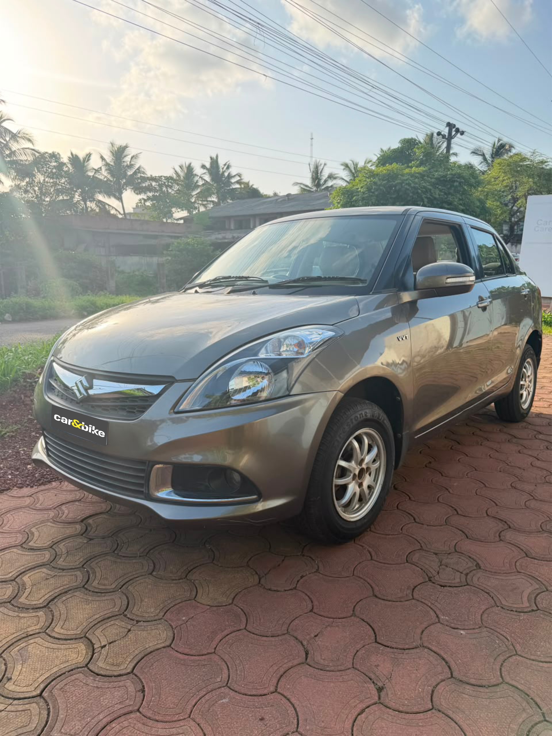 View 2015 Maruti Suzuki Swift DZire VXI Image 1 Used 2015 Maruti Suzuki Swift DZire VXI Image 1