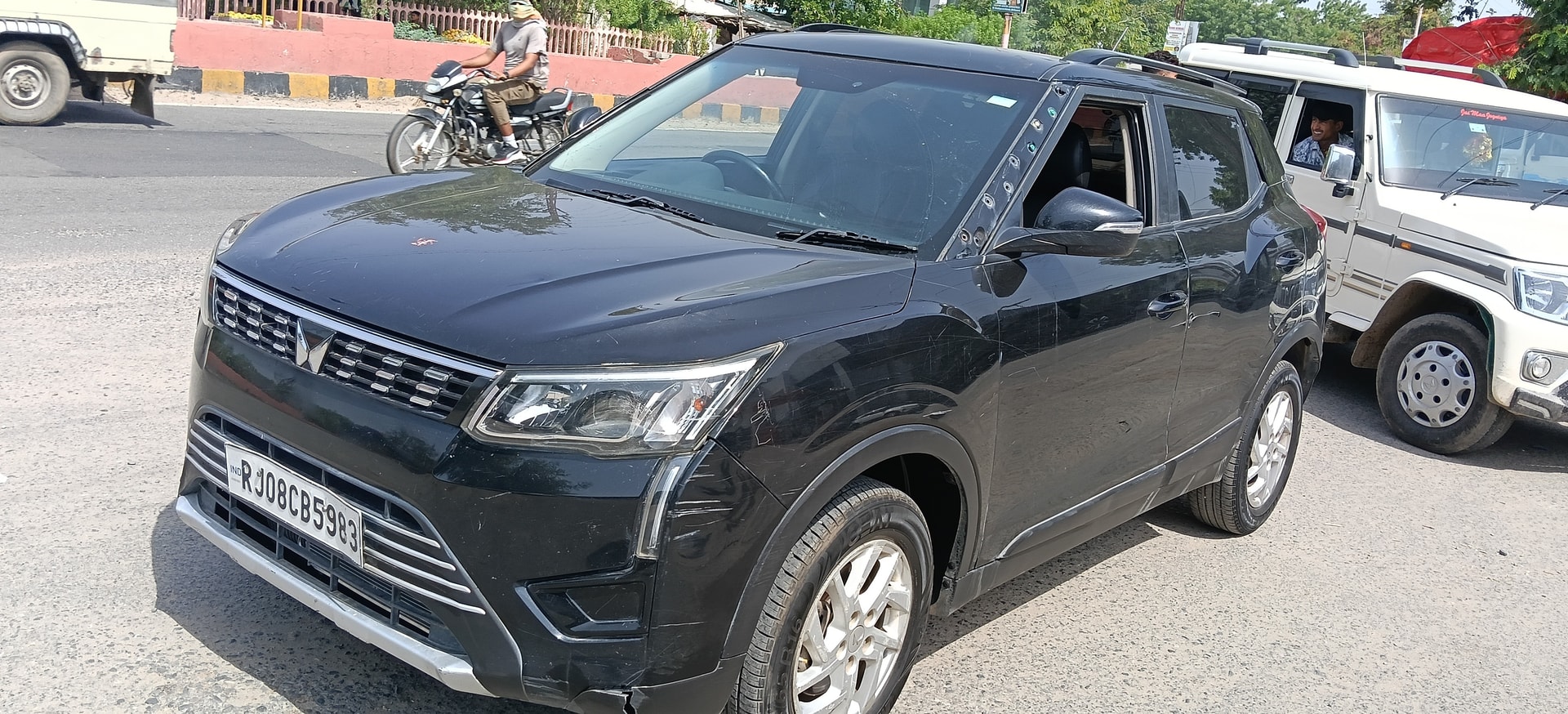 Used 2022 Mahindra XUV300 Used 2022 Mahindra XUV300