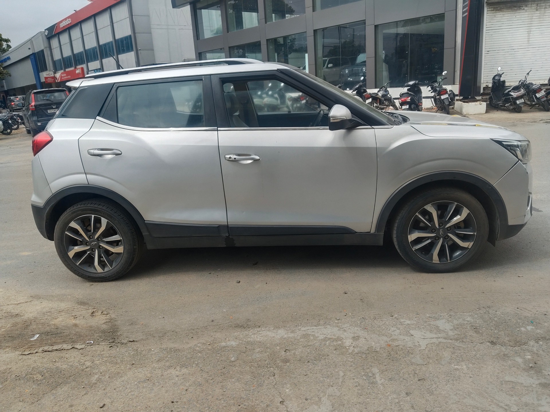 Used 2019 Mahindra XUV300 Used 2019 Mahindra XUV300