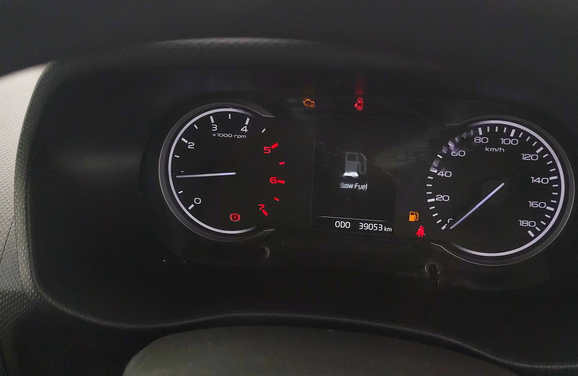 Used 2021 Mahindra Bolero Neo Used 2021 Mahindra Bolero Neo