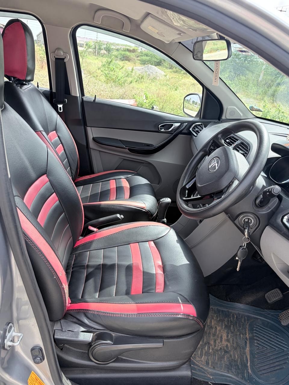 Used 2018 Tata Tiago NRG Used 2018 Tata Tiago NRG