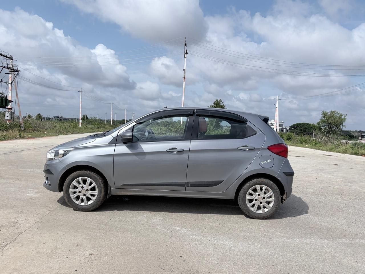 Used 2018 Tata Tiago NRG Used 2018 Tata Tiago NRG