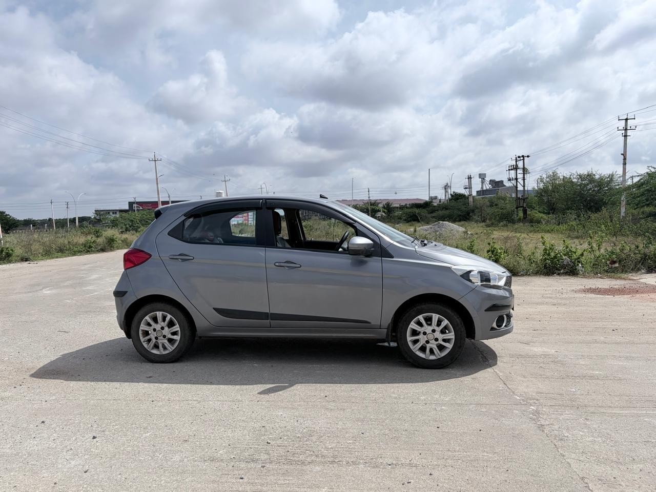 Used 2018 Tata Tiago NRG Used 2018 Tata Tiago NRG