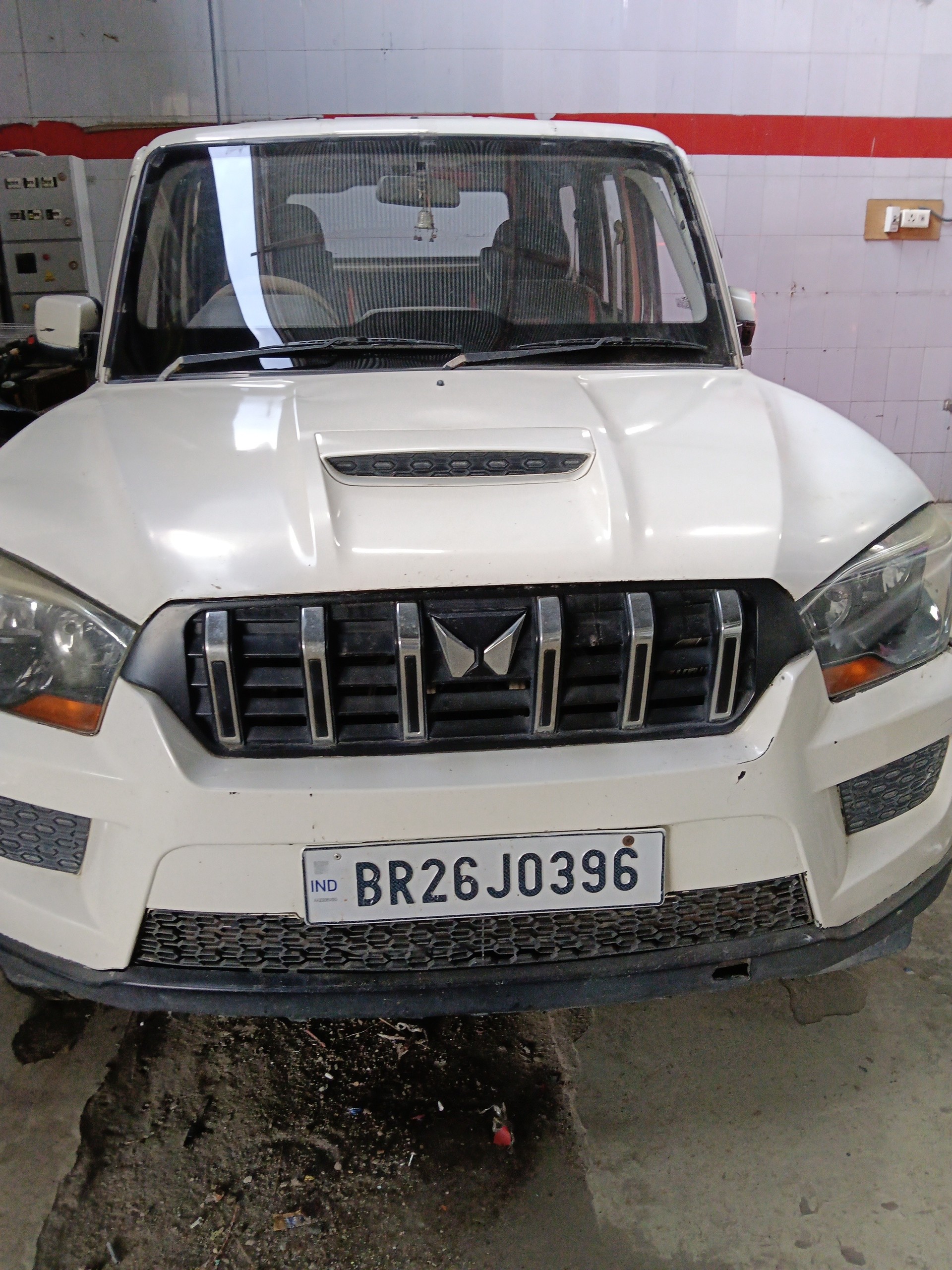 Used 2015 Mahindra Scorpio Used 2015 Mahindra Scorpio