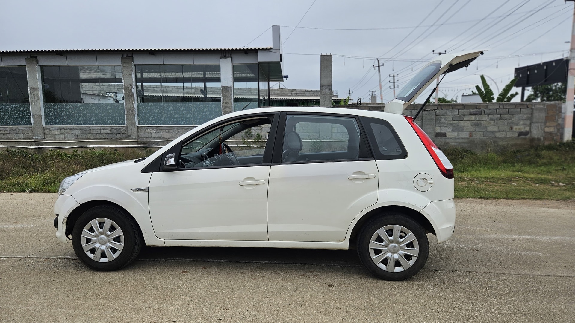 Used 2015 Ford Figo Used 2015 Ford Figo