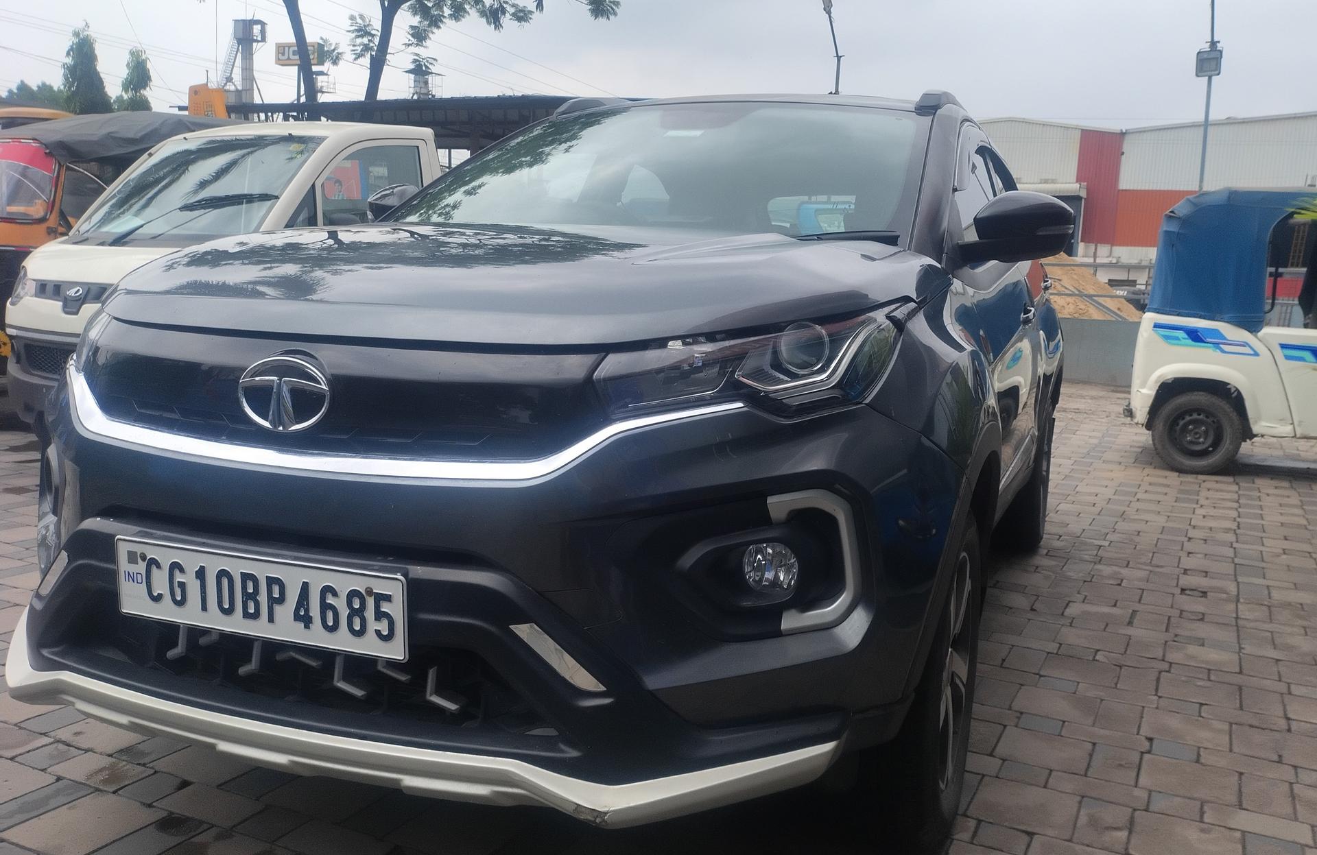 2023 टाटा नेक्सन Revotron XZ Plus (S) 2023 टाटा नेक्सन Revotron XZ Plus (S)