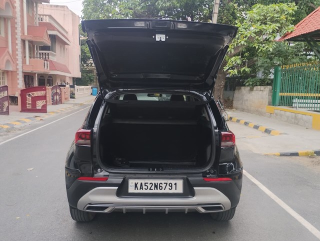 View Kia Sonet Image 17 Used Kia Sonet Image 17