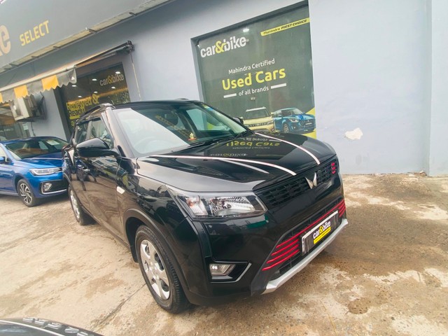 View Mahindra XUV300 Image 2 Used Mahindra XUV300 Image 2