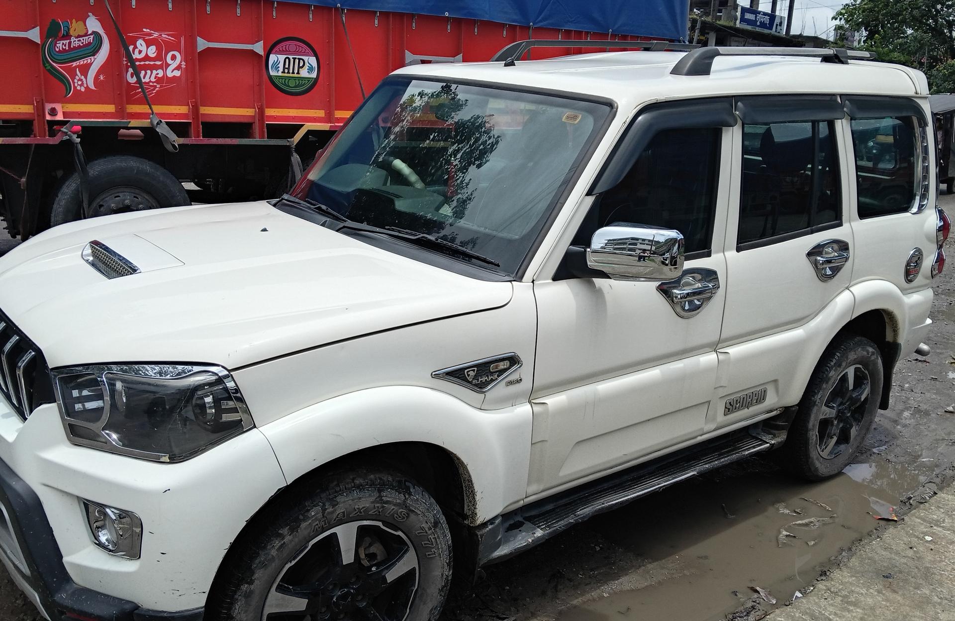 2018 महिंद्रा स्कॉर्पियो S7 120 2WD BS IV 2018 महिंद्रा स्कॉर्पियो S7 120 2WD BS IV