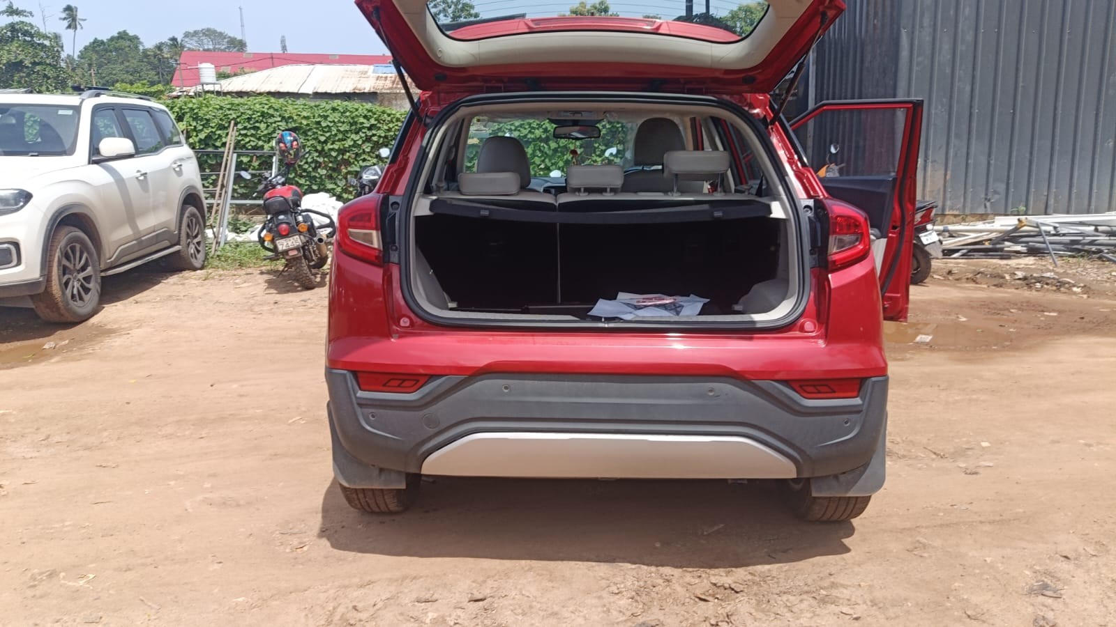 Used 2019 Mahindra XUV300 Used 2019 Mahindra XUV300