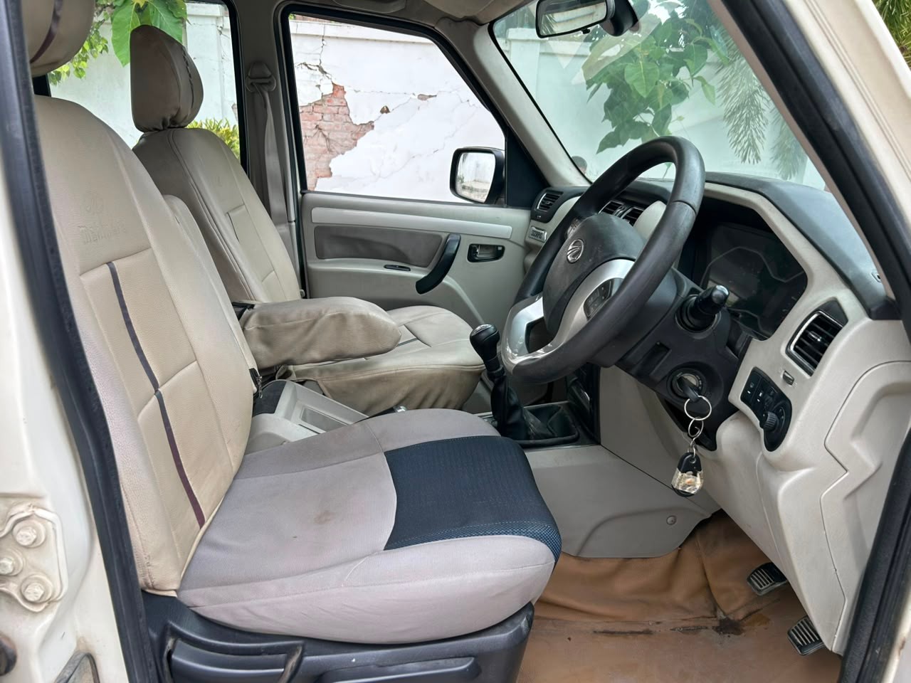 Used 2014 Mahindra Scorpio Used 2014 Mahindra Scorpio