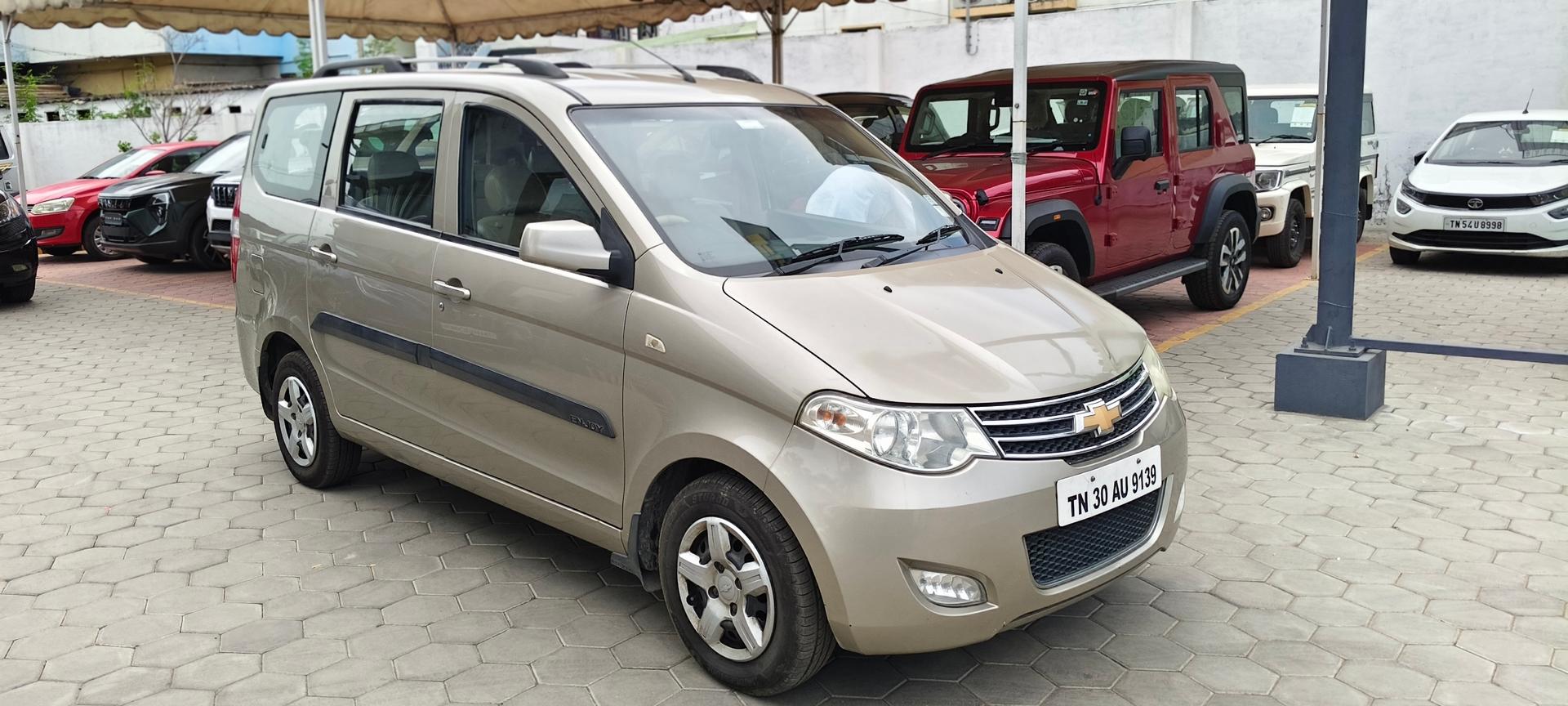 2013 शेव्रोले एंजॉय 1.4 LT 7 Seater 2013 शेव्रोले एंजॉय 1.4 LT 7 Seater