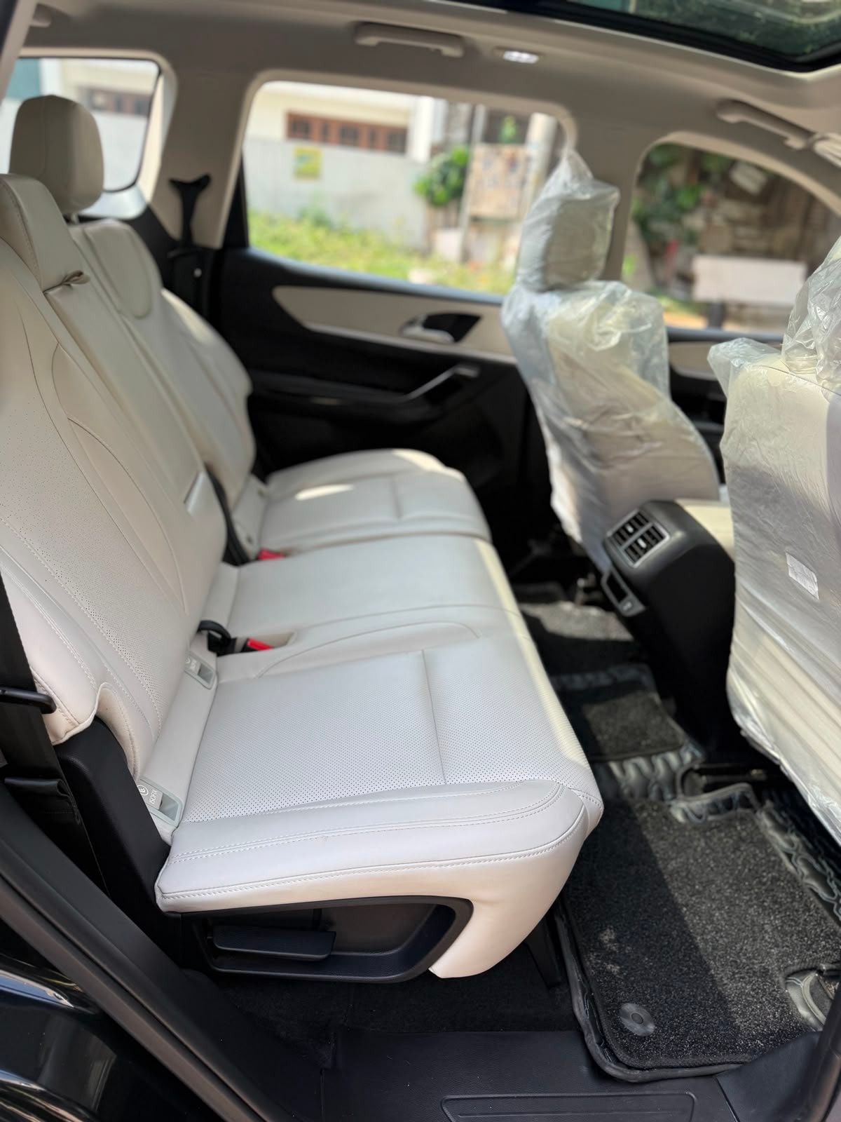 Used 2024 Mahindra XUV700 Used 2024 Mahindra XUV700