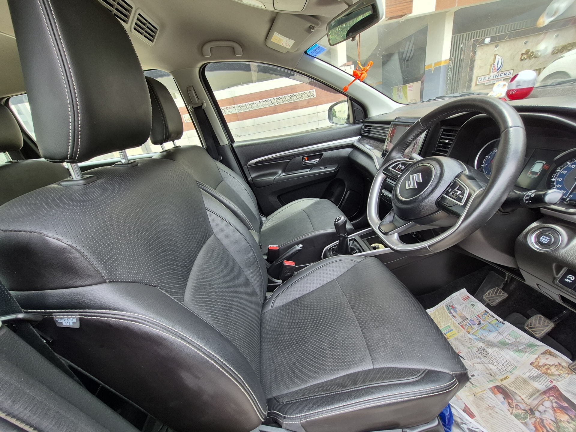 View 2023 Maruti Suzuki XL6 Alpha MT Image 3 Used 2023 Maruti Suzuki XL6 Alpha MT Image 3