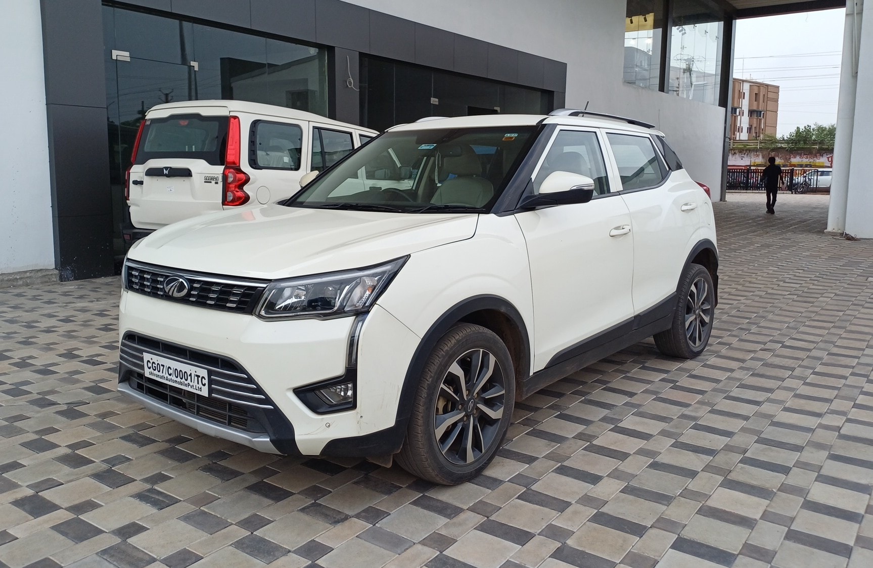 Used 2020 Mahindra XUV300 Used 2020 Mahindra XUV300