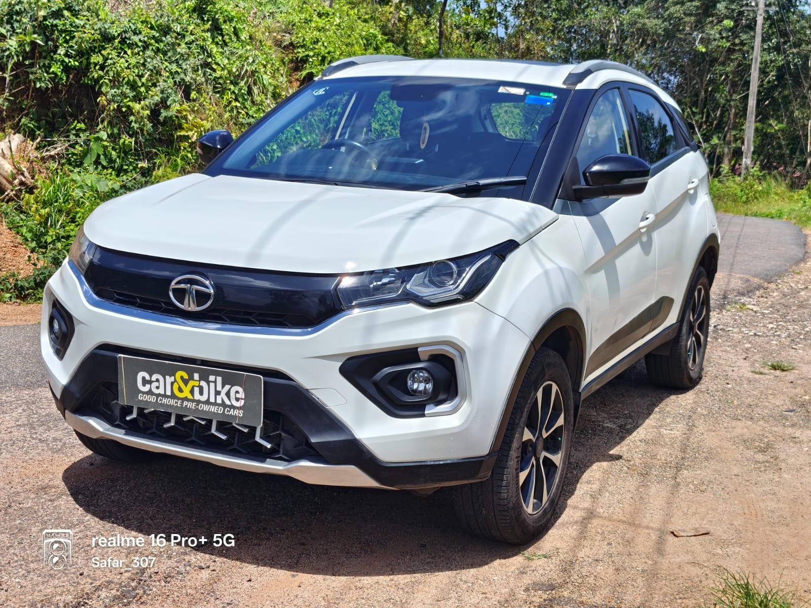2020 टाटा नेक्सन Revotron XZ Plus (O) 2020 टाटा नेक्सन Revotron XZ Plus (O)