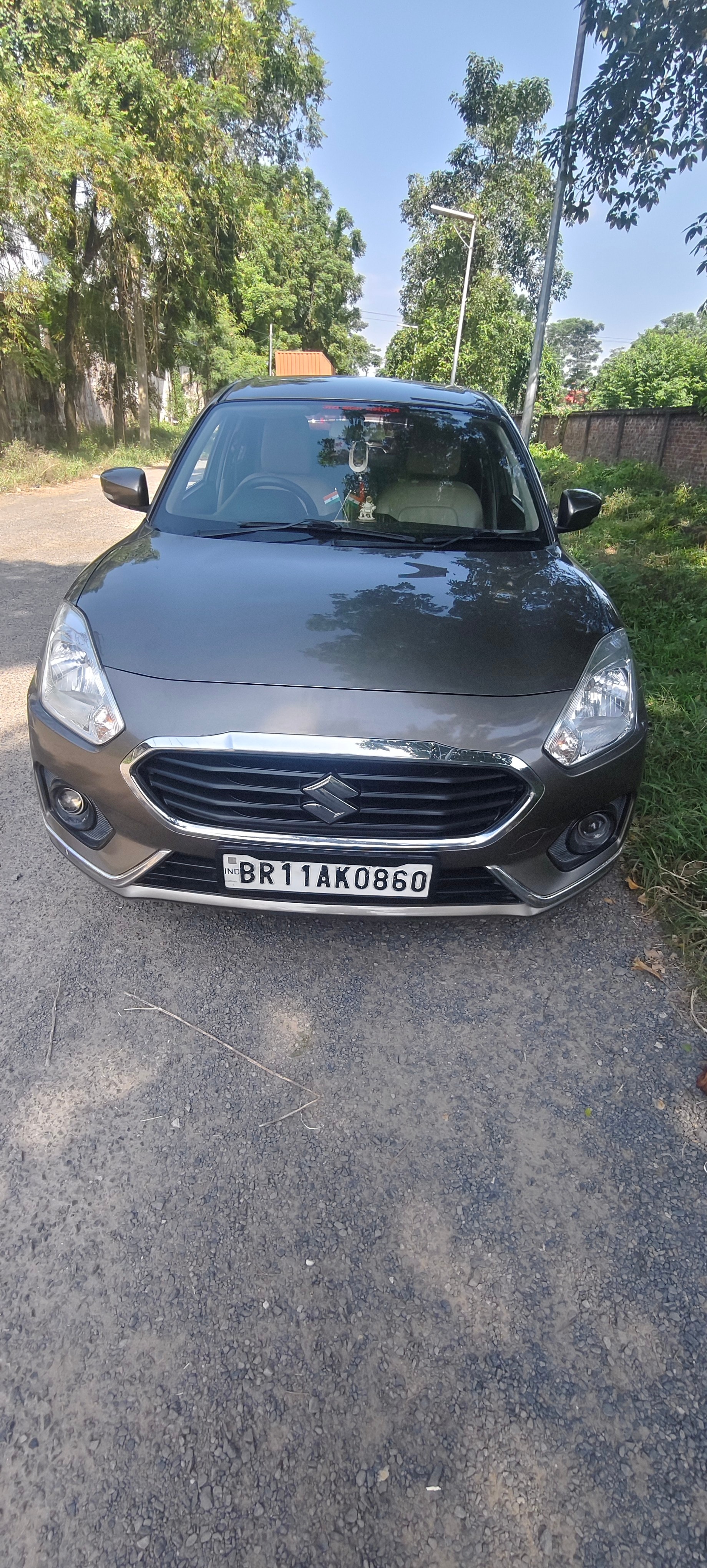 View 2018 Maruti Suzuki Dzire VXI BS IV Image 2 Used 2018 Maruti Suzuki Dzire VXI BS IV Image 2