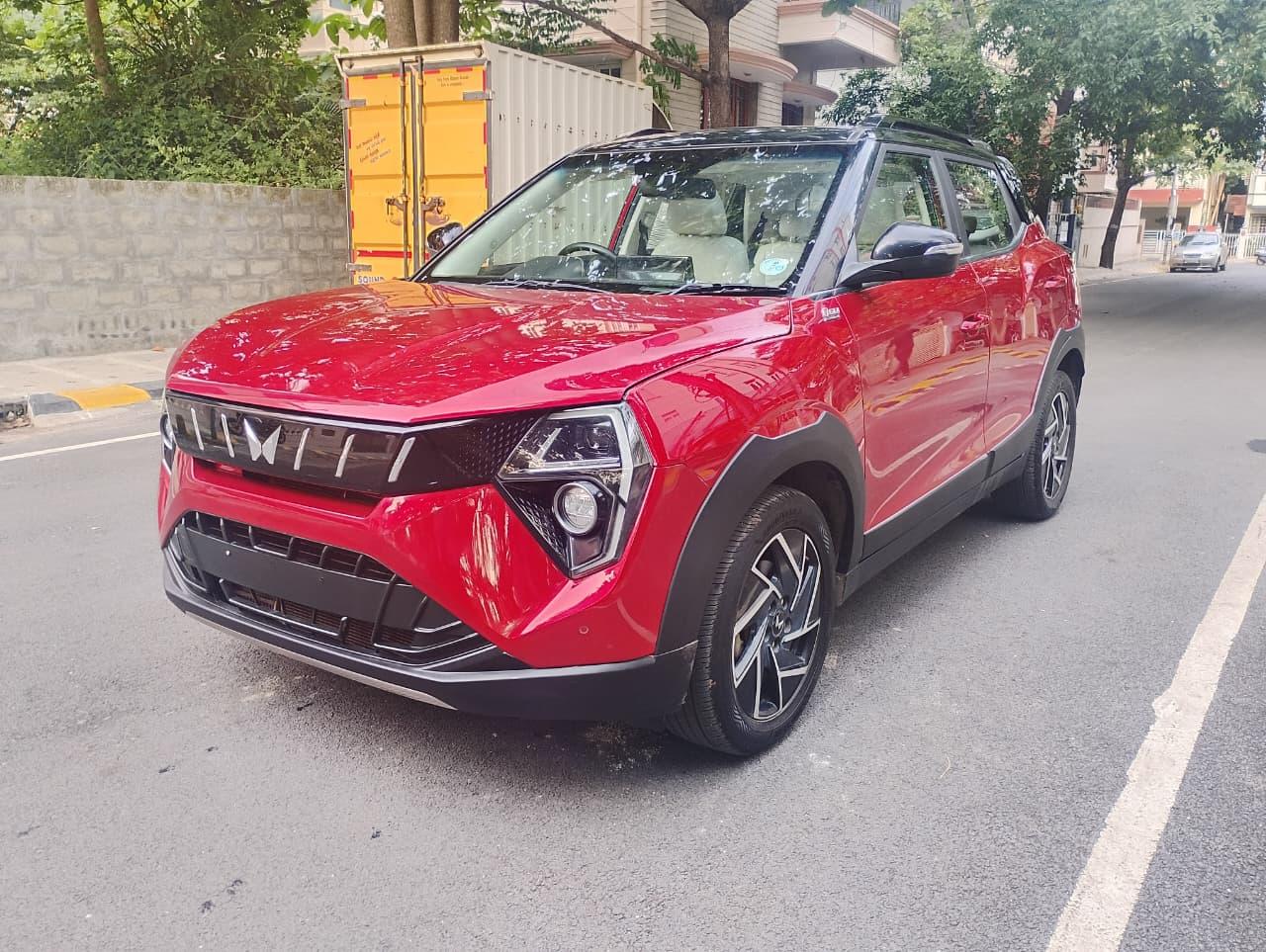 2024 महिंद्रा एक्सयूवी 3XO AX7 1.2 TGDi AT 2024 महिंद्रा एक्सयूवी 3XO AX7 1.2 TGDi AT