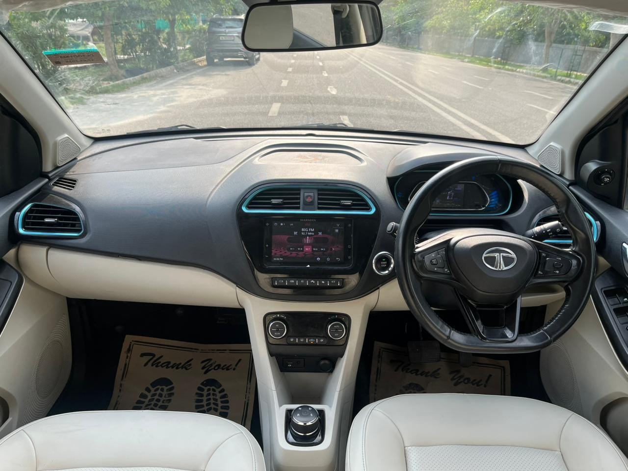 View 2022 Tata Tiago EV XZ Plus Tech Lux Long Range Image 9 Used 2022 Tata Tiago EV XZ Plus Tech Lux Long Range Image 9