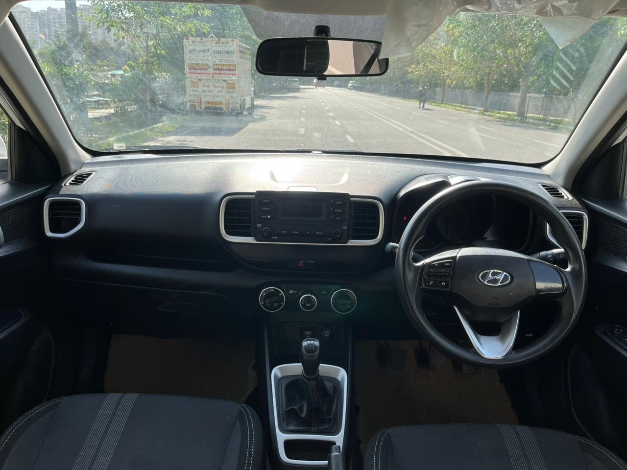 View 2021 Hyundai Venue S 1.2 Petrol Image 9 Used 2021 Hyundai Venue S 1.2 Petrol Image 9
