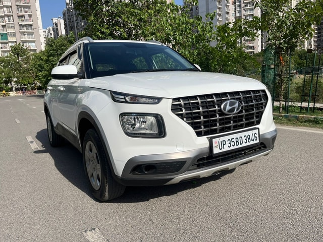 View Hyundai Venue Image 1 Used Hyundai Venue Image 1