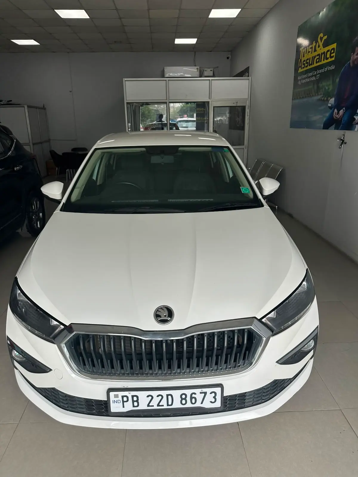 2023 स्कोडा स्लेविया Ambition 1.0 TSI MT 2023 स्कोडा स्लेविया Ambition 1.0 TSI MT